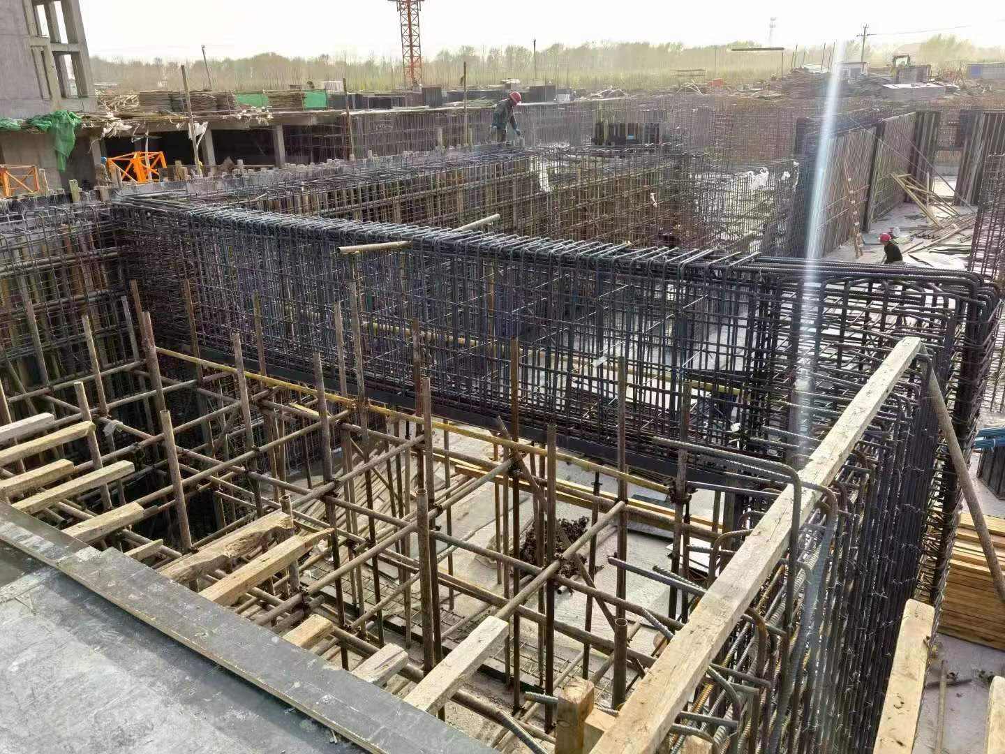 安次建筑基础筏板施工时混凝土有哪些常见问题?